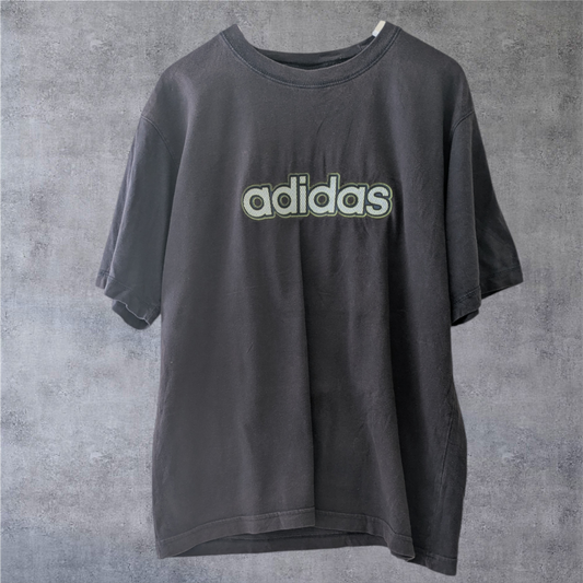 Camiseta Adidas vintage auténtica Y2K
